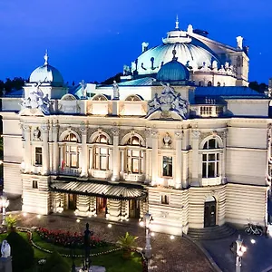 **** Hotel H12**** Poland