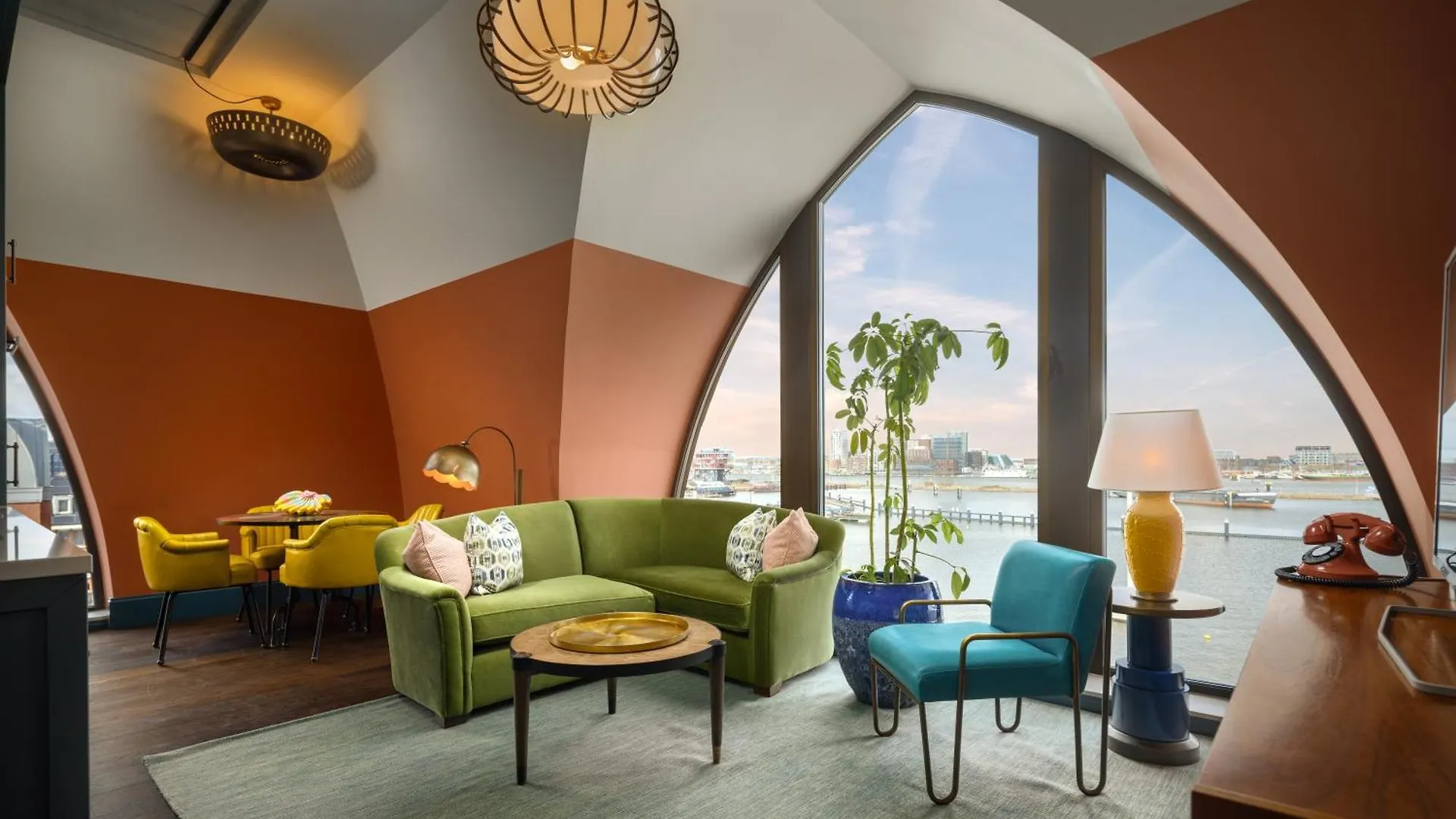 The July - Boat & Co Hotel Amsterdam