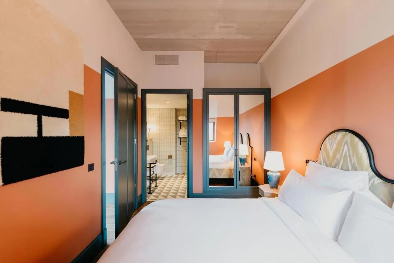 ****  The July - Boat & Co Hotel Amsterdam Netherlands