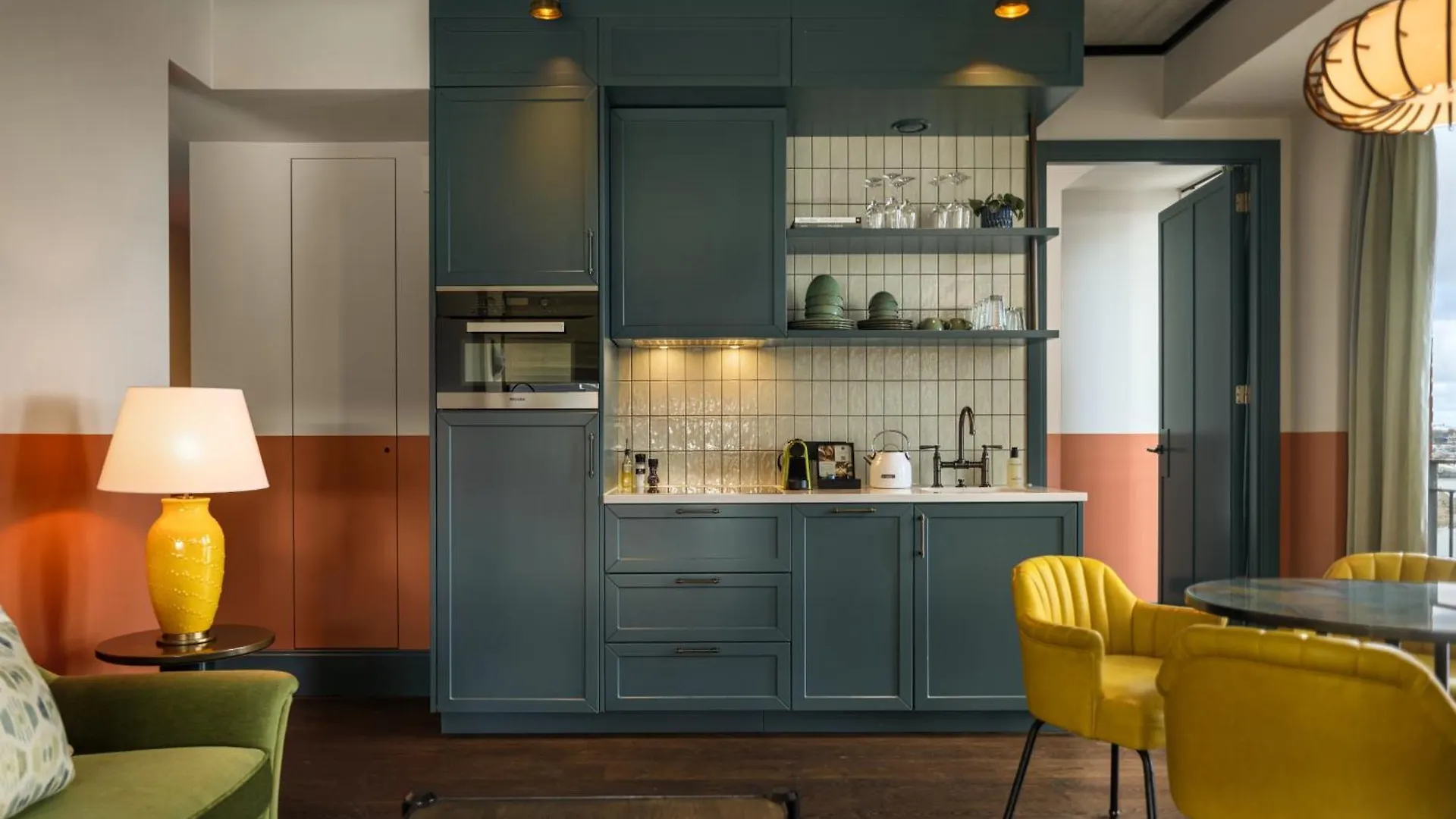 The July - Boat & Co Hotel Amsterdam