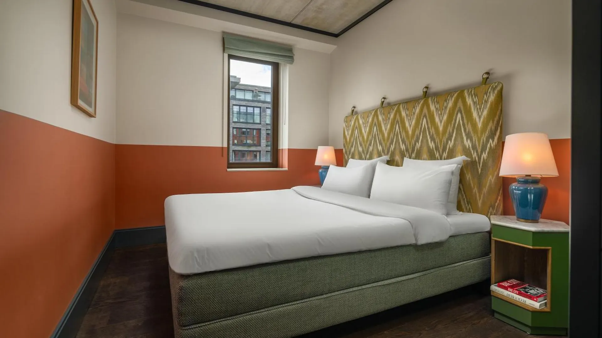 The July - Boat & Co Hotel Amsterdam
